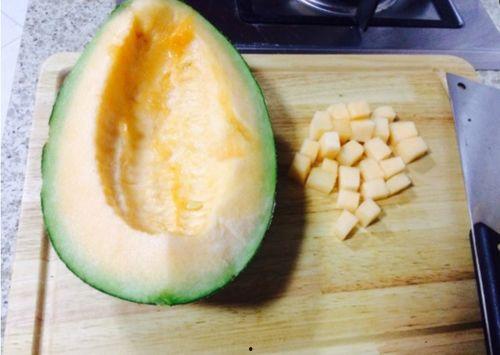 吃虾米能不能吃哈密瓜,探寻海鲜与瓜果的奇妙搭配